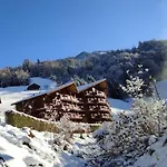Mountain River 4*