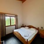 Mountain River דירה 4*
