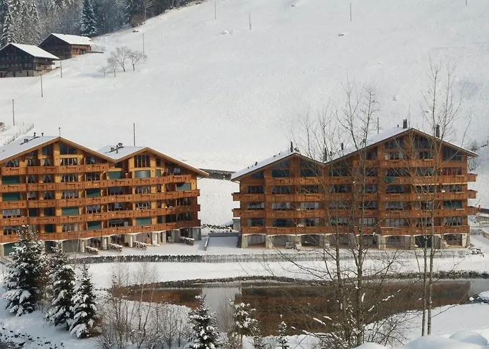 Mountain River 아파트 4*
