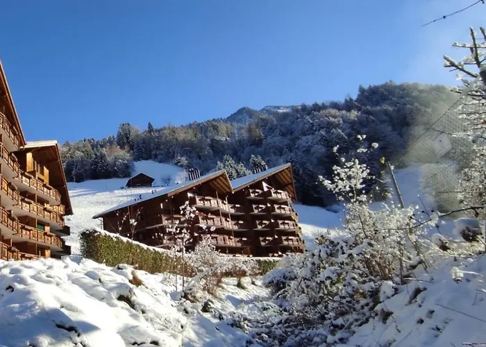Mountain River 4*