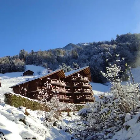 Mountain River 4*